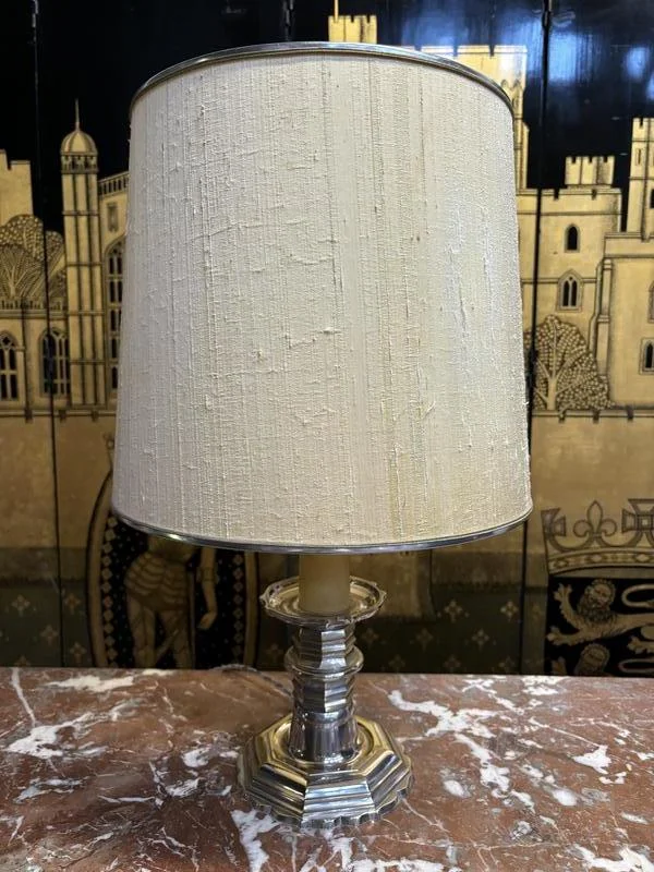 Lampe pied en métal argenté