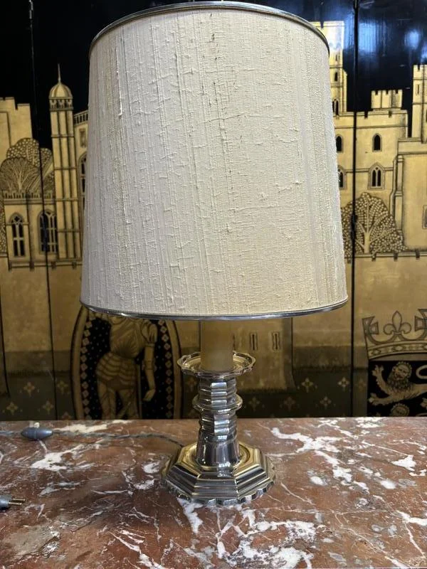 Lampe pied en métal argenté