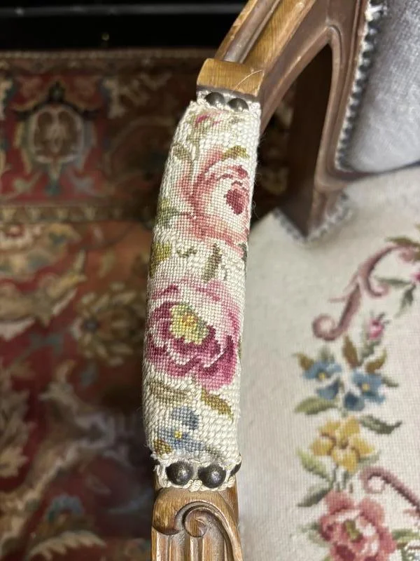Pair of Louis XV armchairs in tapestry