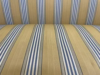 Sofa - Restoration period bench