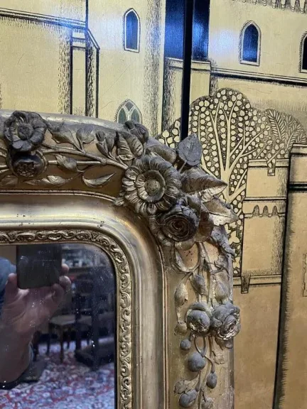 Napoleon III style mirror in gilded wood