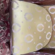 Suite de 6 chaises Gondoles Empire en acajou et soie jaune