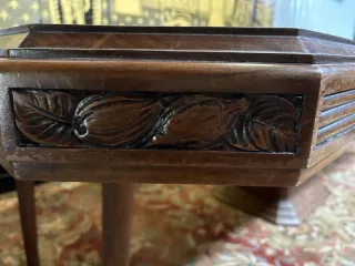 Art deco walnut dining table with central leg