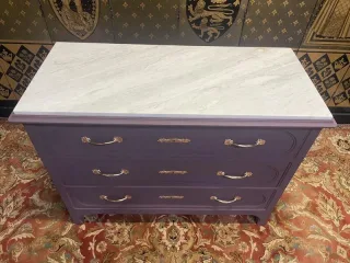 Painted Art Nouveau chest of drawers