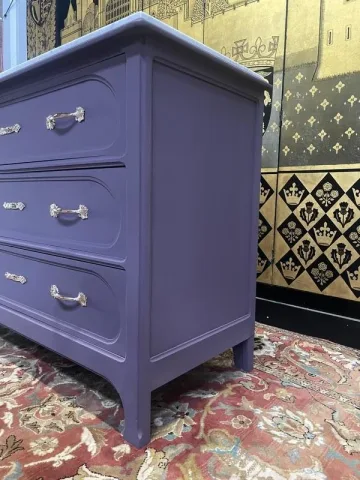 Painted Art Nouveau chest of drawers