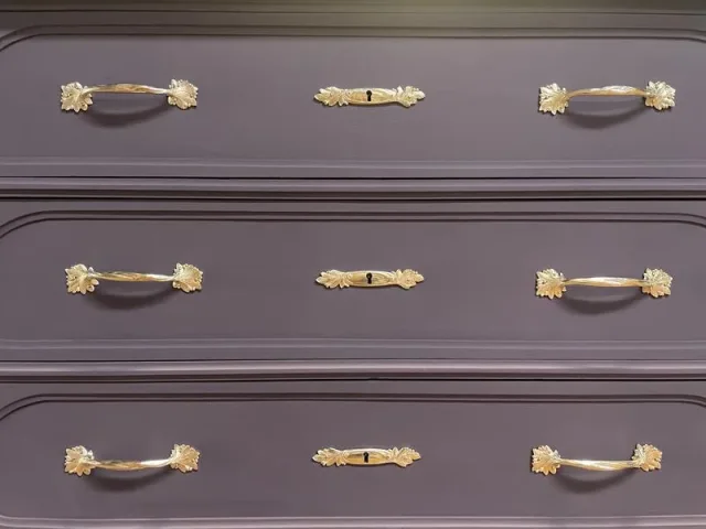Painted Art Nouveau chest of drawers