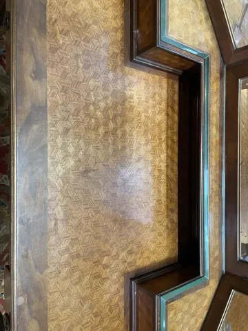 Coiffeuse de style Louis XVI en marqueterie
