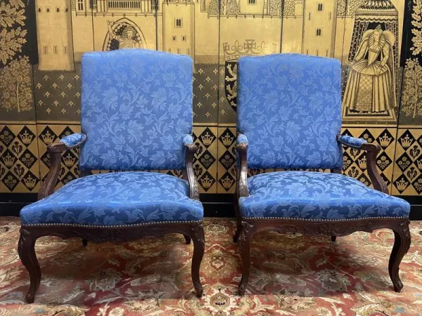 Paire de fauteuils cabriolets Louis XV - Régence