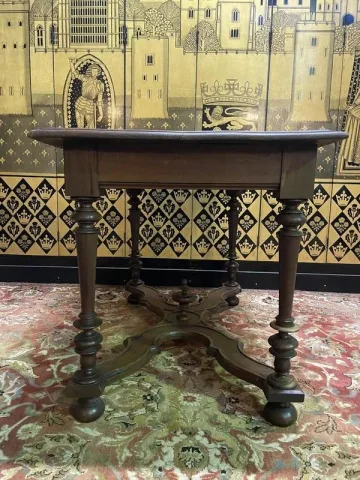 Bureau ou console d'entrée style Louis XIII - Renaissance