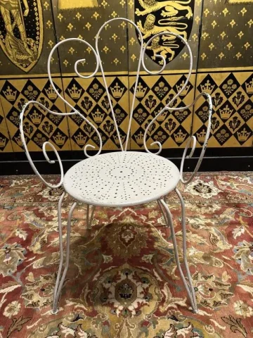 Set of 6 iron garden chairs