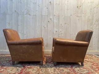 Paire de fauteuils Club en imitation cuir