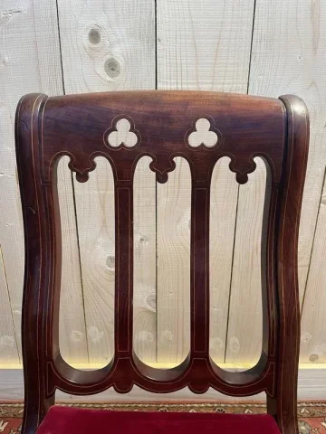 Suite de 6 chaises époque Restauration acajou et  filets