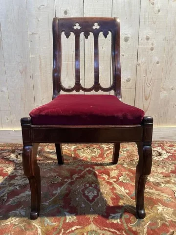 Suite de 6 chaises époque Restauration acajou et  filets