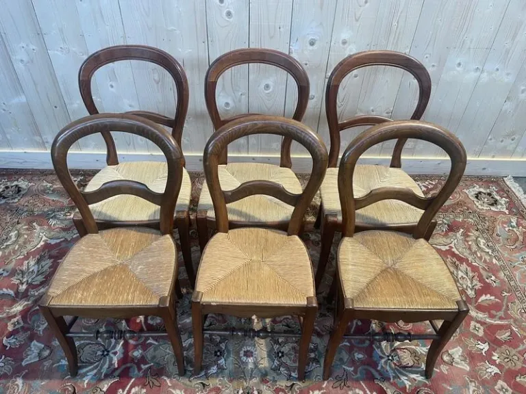 Suite de 6 chaises paillées Louis Philippe