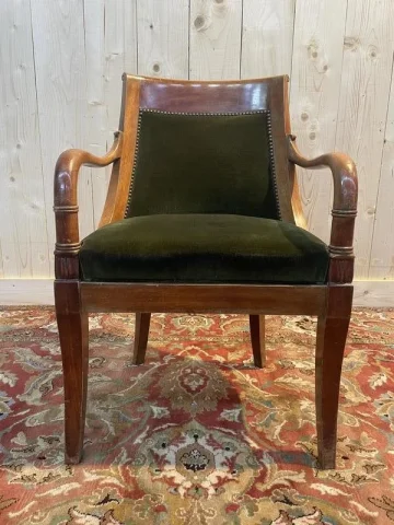 Fauteuil de bureau Restauration / Empire en acajou et velours vert