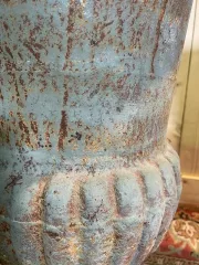 Pair of Medici vases in cast iron