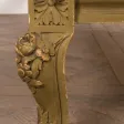 Lit de style Louis XV richement sculpté  160 cm