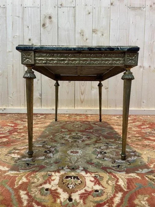 Louis XVI style coffee table in gilded brass and marble