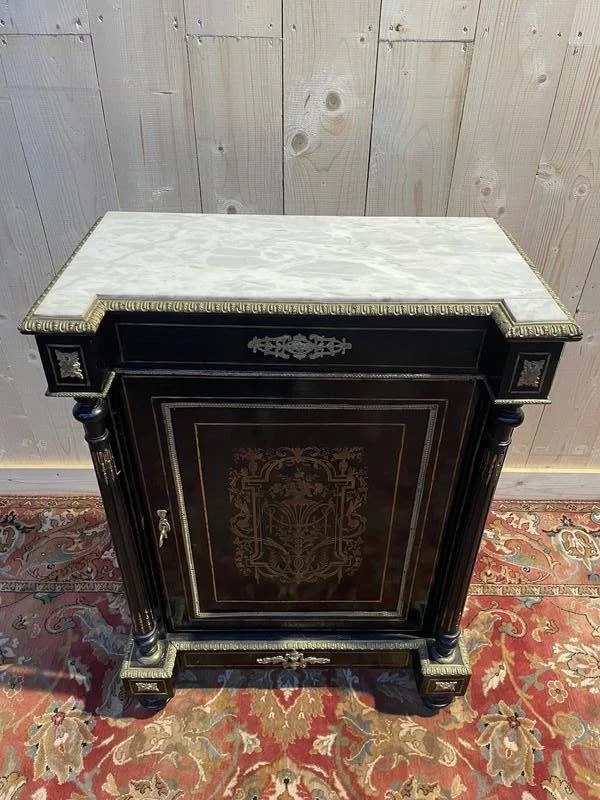 Napoleon III high-height furniture