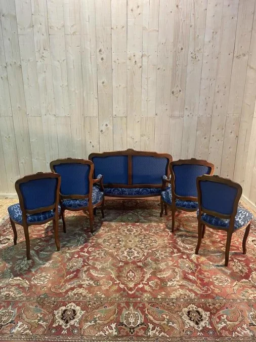 Louis XV blue velvet living room