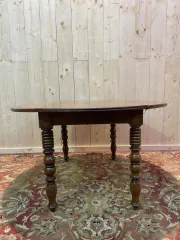 Louis Philippe round walnut dining table