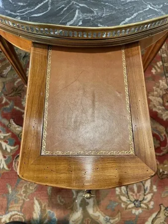 Table basse bouillotte de style Louis XVI marbre gris