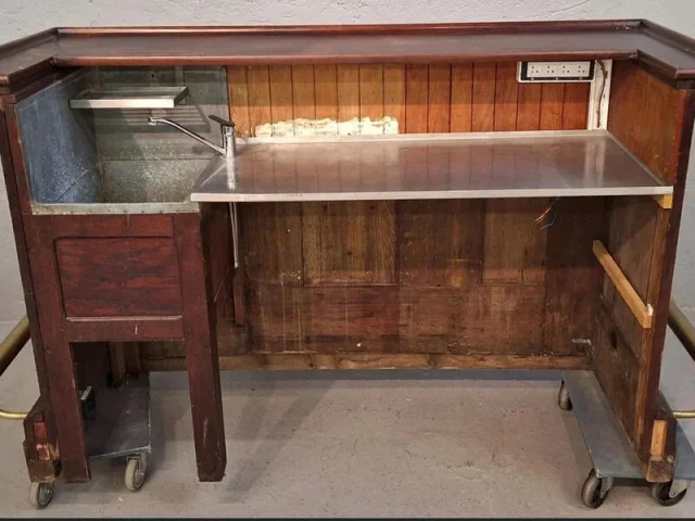 Comptoir de bar en acajou 1900