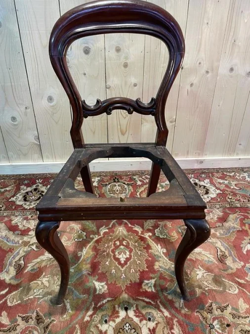 Continuation of 6 Louis XV chairs in mahogany