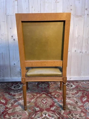 Fauteuil de bureau de style Louis XVI en cuir