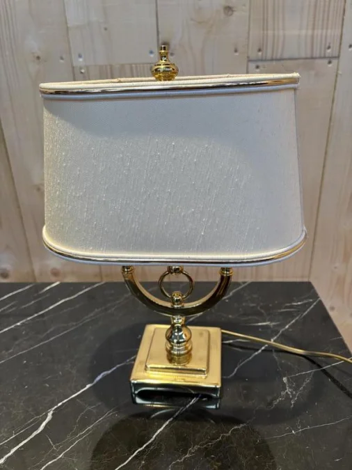 Set of 2 gold metal lamps