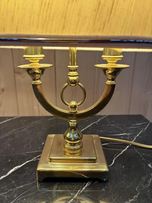 Set of 2 gold metal lamps