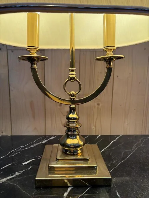 Set of 2 gold metal lamps