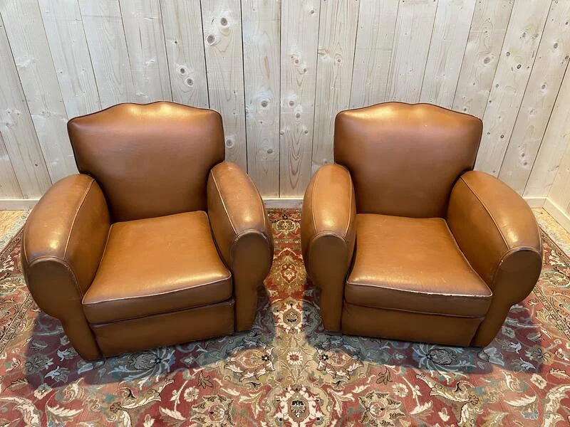 Paire de fauteuils Club en cuir Art Déco
