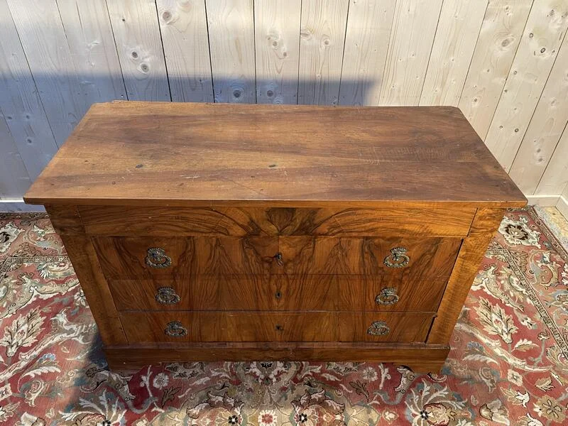 Convenient Louis Philippe era in walnut