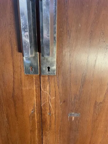 Armoire de chambre -Penderie époque Art Déco en chêne
