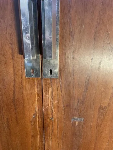 Armoire de chambre -Penderie époque Art Déco en chêne
