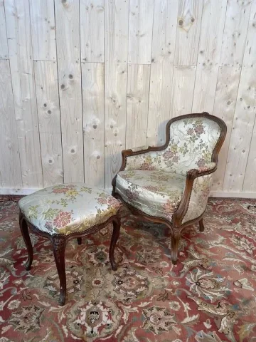 Bergère style Louis XV et repose pied
