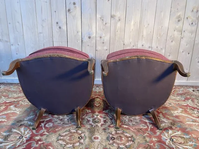 Paire de fauteuils - bergères de style Louis XV en cannage