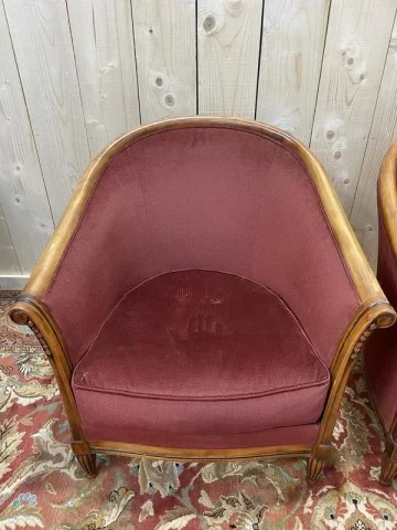 Paire de fauteuils tonneau de style Art Déco