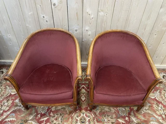 Paire de fauteuils tonneau de style Art Déco