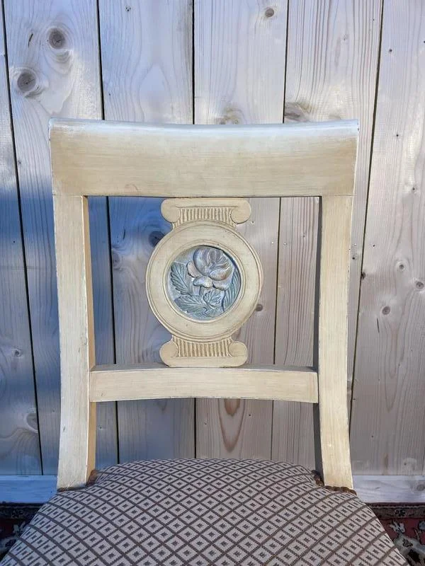 Suite of 8 Louis XVI style chairs - Directory