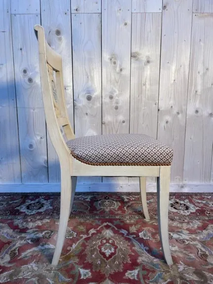Suite de 8 chaises style Louis XVI - Directoire