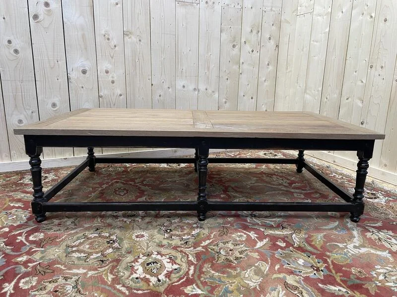 Table basse de style Louis XV chêne et noir