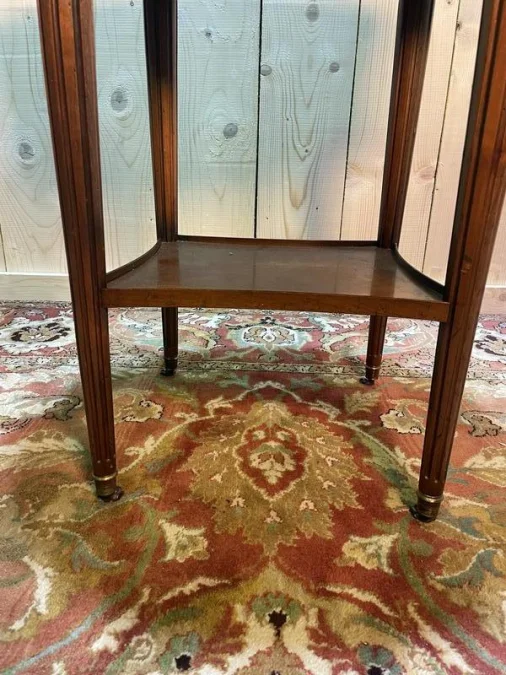 Table bouilloire de style Louis XVI