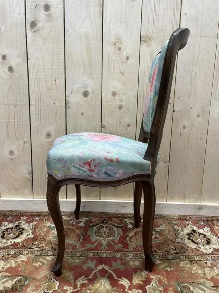 Suite de 6 chaises Louis Philippe à Rossi fleuri