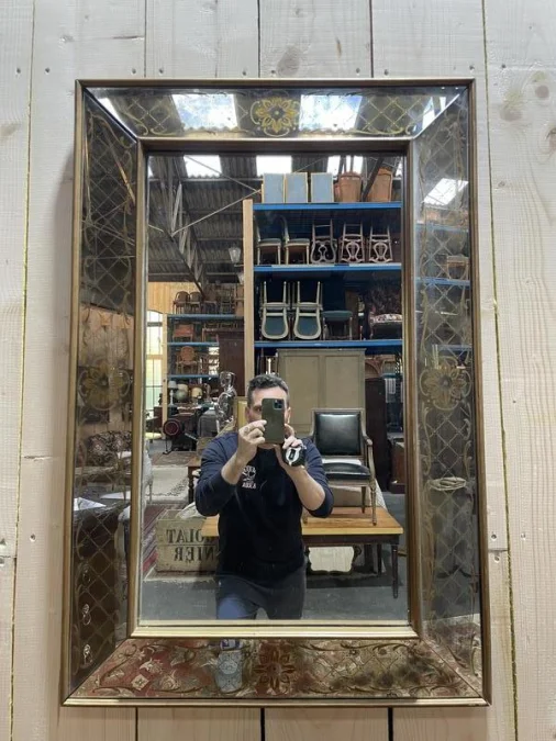 Venetian style mirror