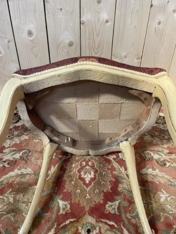 Suite de 6 chaises Veniriennes époque Louis XV