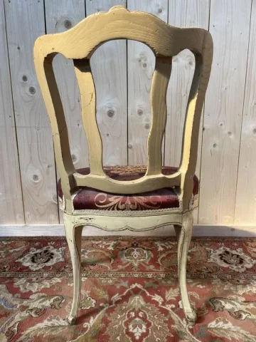 Suite de 6 chaises Veniriennes époque Louis XV