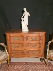 Commode époque Louis XIV,régence. XVIII siècle.