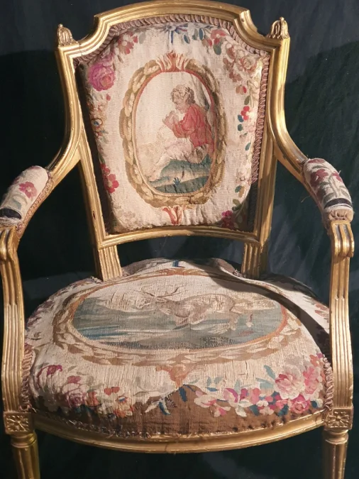 paire de fauteuils Louis XVI,tapisserie XVIII siècle